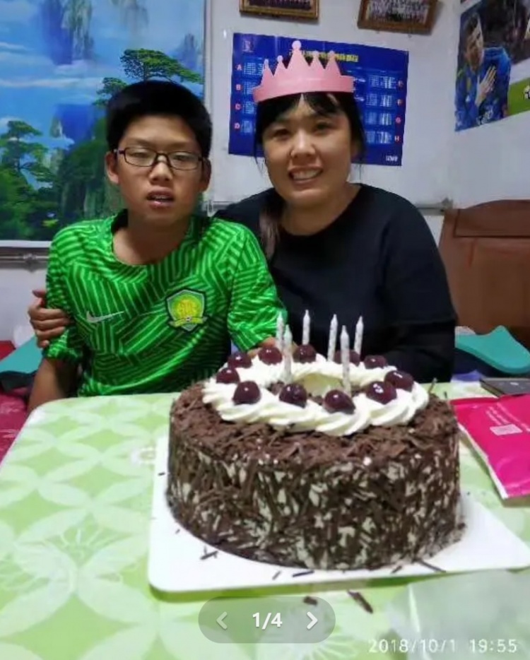 郭嘉璇母親曬照悼念兒子：璇兒生日快樂，希望天堂幸福